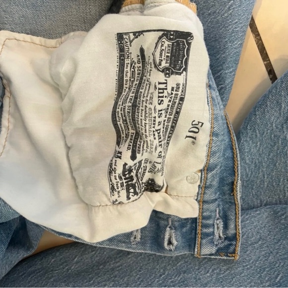 LEVI’s 501  Women’s Jeans - Picture 6 of 6